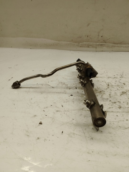 фото №8, Bmw e87 планка вприскувальний 7562474