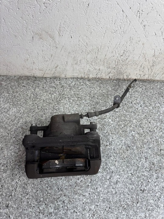 фото №6, Суппорт тормозной правые перед volvo xc40 2017-2024 31471190