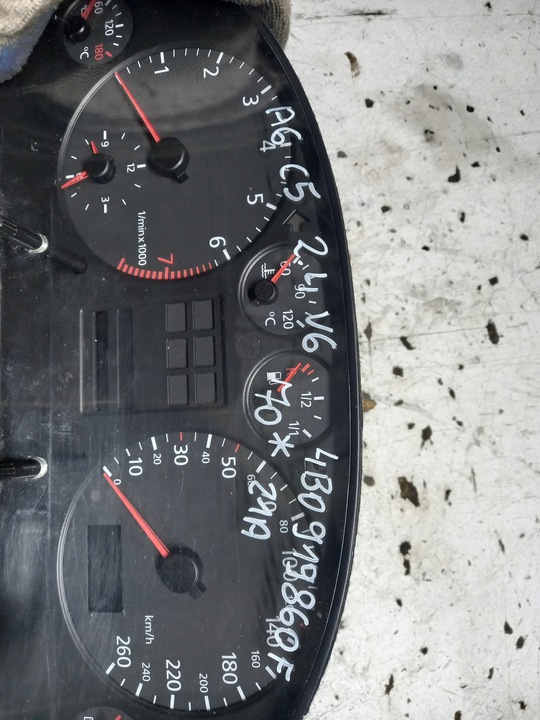 фото №5, Спидометр приборы audi a6 c5 2.4 v6 4b0919860f