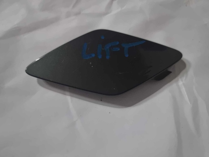 фото №1, Volvo xc60 рестайлинг - заглушка фаркоп бампера перед 32234934