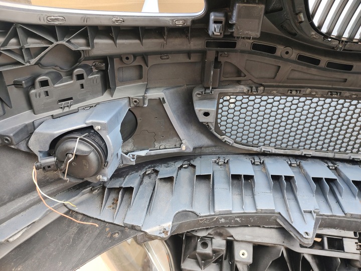 фото №13, Бампер переднє seat altea toledo iii l55t європа