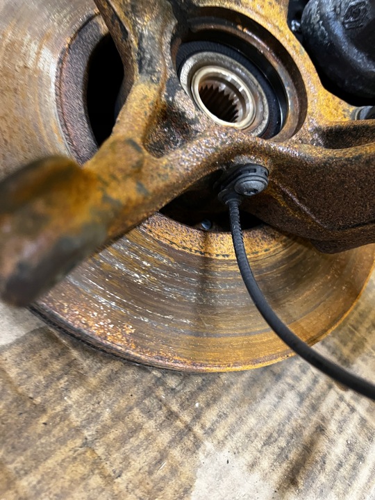 фото №12, Амортизатор mcpherson  правые перед ножка амортизатор поворотный кулак dacia sandero iii 3 1.0tce