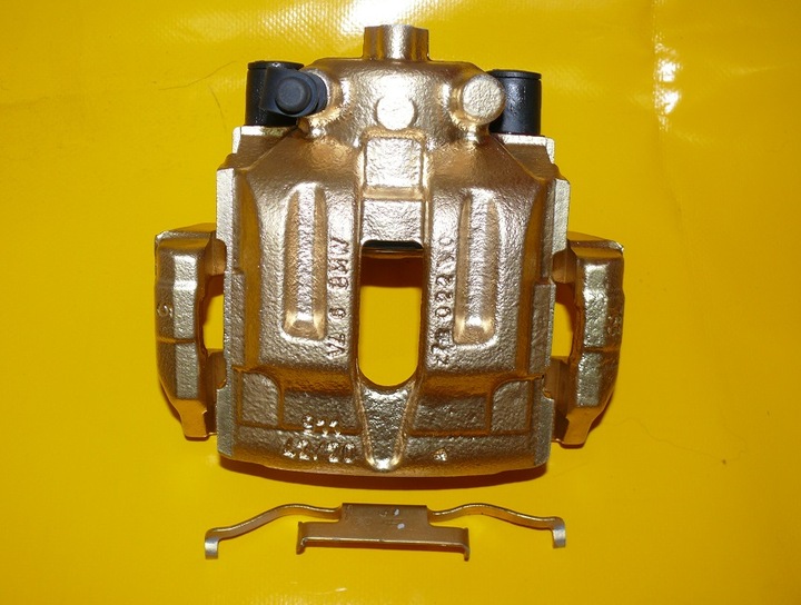 фото №10, Зажимы левый правые перед зад bmw e90 290/22 300/20