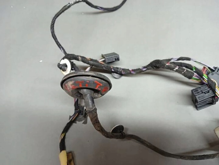 фото №5, 5l0971161n жгут установка дверь зад правые yeti