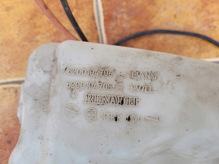 фото №9, 8200104706 бачок склоомивача renault megane