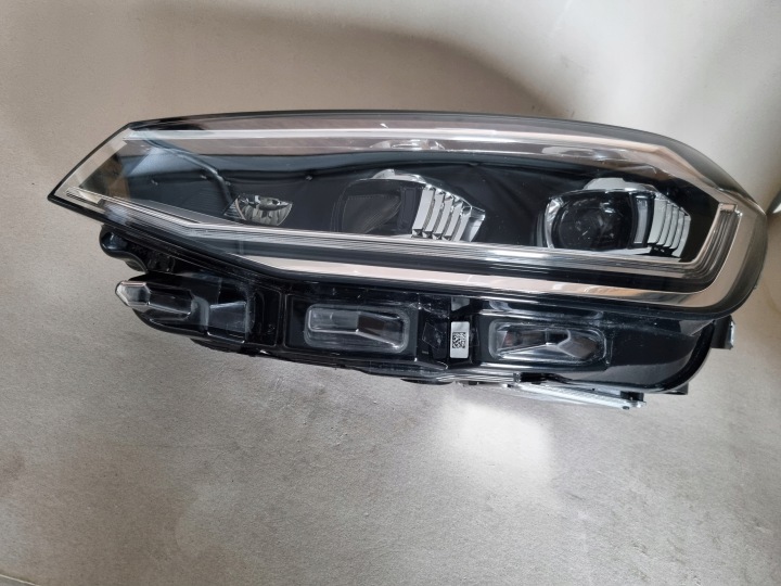 фото №8, Фара левая передняя перед vw golf sportsvan 517941081a рестайлинг полный led