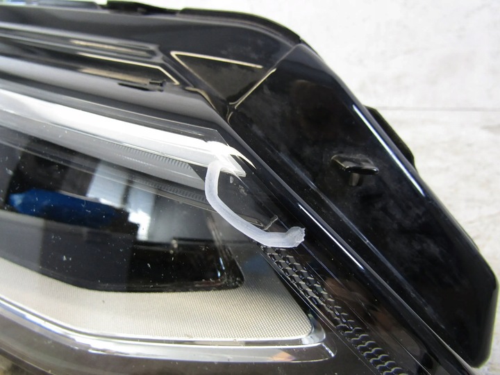 фото №16, Vw golf viii лампа права перед повний led