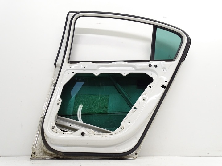 фото №10, Двері праві правий зад задні vw passat b7 3a sedan білий lb9a