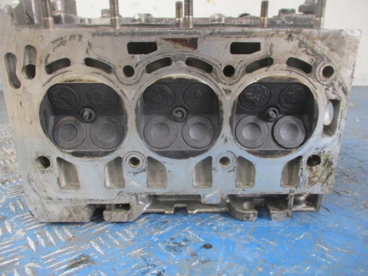 фото №6, Skoda fabia i 6y 1.2 12v головка 03e103373c +кришка +вал