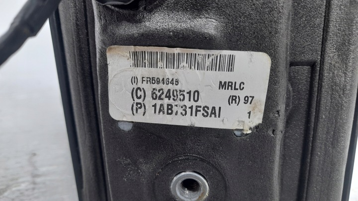 фото №15, Town country v 10- 20 дзеркало ліві праві 5pin usa