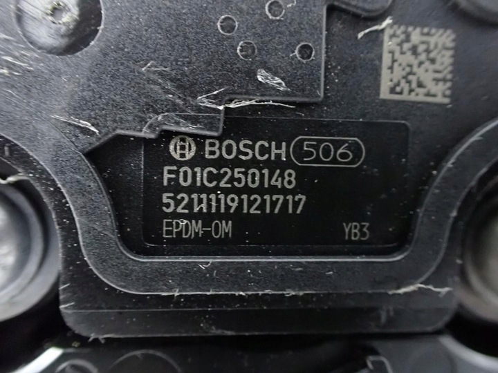 фото №9, Бак adblue насос заливна горловина 5q0131877s vw golf viii 8 5h 2.0 tdi 22r