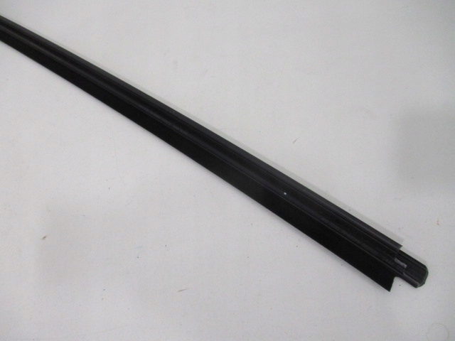 фото №4, C1 107 планка накладка wewnęt. двері ліва передня нова 9309n0