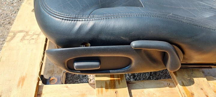 фото №12, Салон сиденья кожа chevrolet corvette c5 1997-04