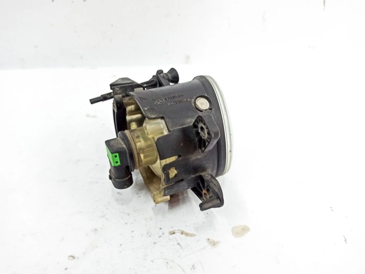 фото №8, Mercedes-benz cls c219 2005 права сторона лампи протитуманні