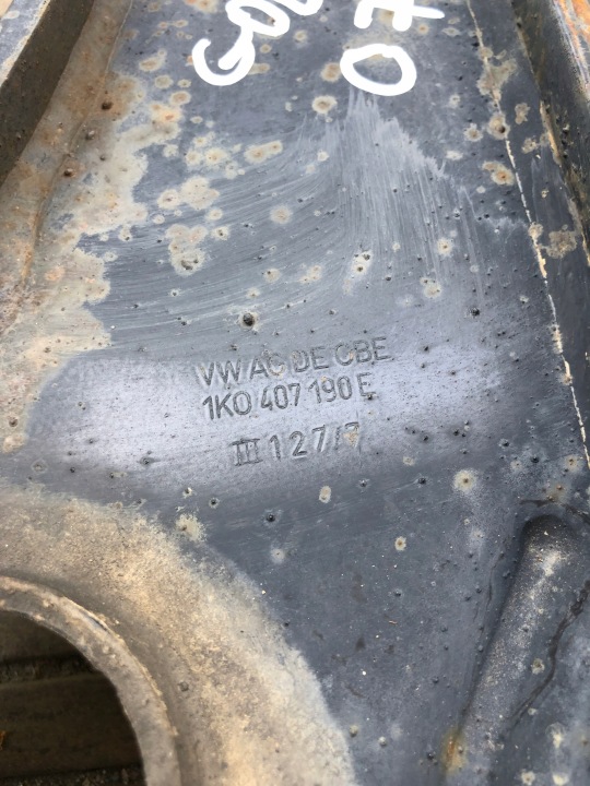 фото №5, Ричаг правий перед vw golf v 1k0407190e