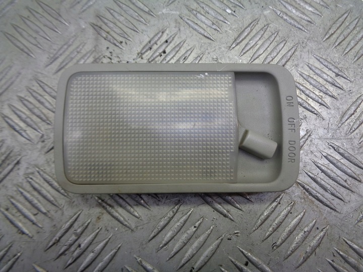 фото №1, Освещение кабины зад toyota corolla verso