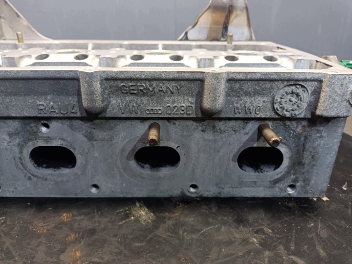 фото №6, Volkswagen touran i рестайлинг 1.4 tsi головка двигателя 03c103358ab