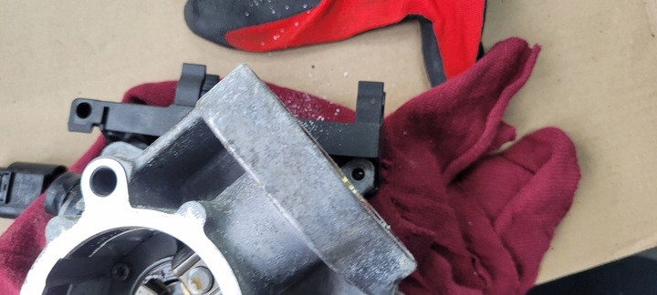 фото №8, A6 c7 4g рестайлінг насос вакуум 1.8 tfsi 06k145100ae a4 b9 a5 8w vw audi