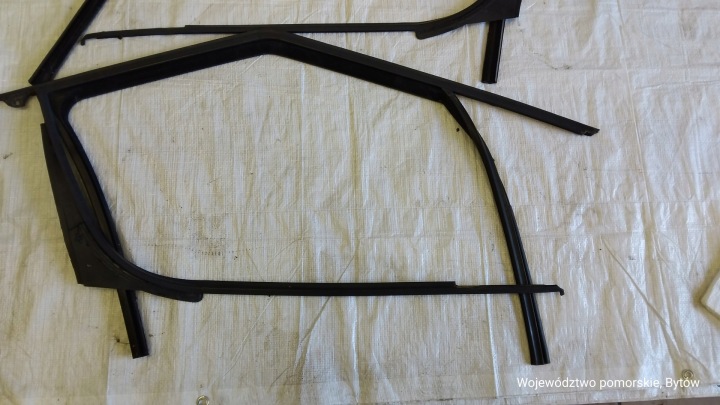 фото №15, Рамка двері ущільнювач двері skoda roomster 2006-2014 5j7837431 5j7837432