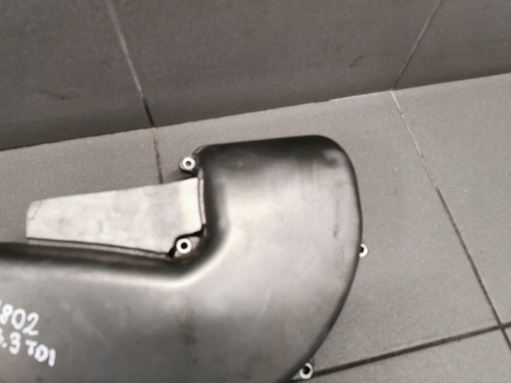 фото №4, Повітропровід повітря audi a8 d2 3.3 tdi 057129726d