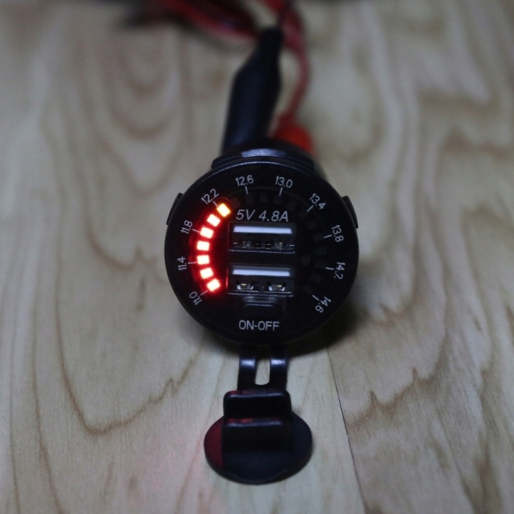 фото №15, Зарядний пристрій вольтметр вимірювач панель гніздо автомобільна 2x usb 4,8a вимикач