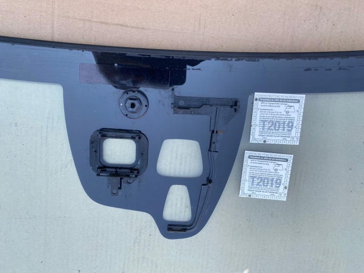 фото №15, Volvo xc60 стекло лобовое перед 30799660-01 оригинал