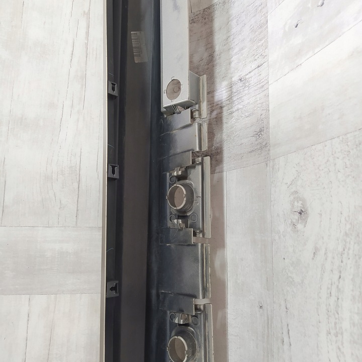 фото №10, Toyota corolla e21 sedan планка порогова накладка права 75850-02230