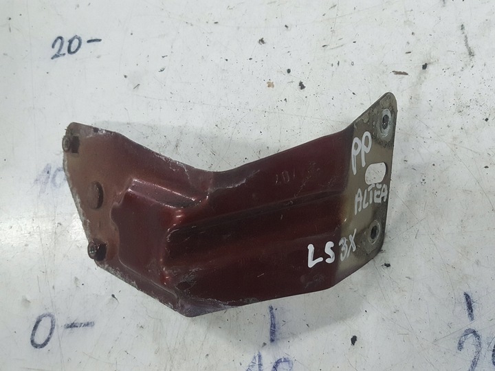 фото №1, Altea 04-15 кронштейн крила правий перед ls3x