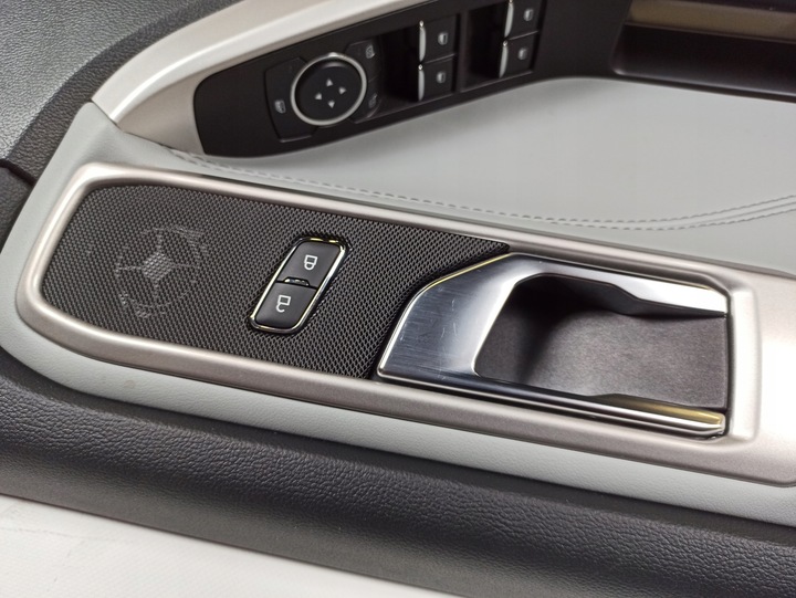 фото №9, Боковина оббивка двері l перед ford explorer 2020