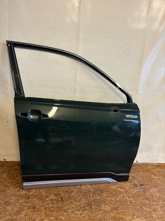 фото №1, Двері правий перед subaru forester v 19-