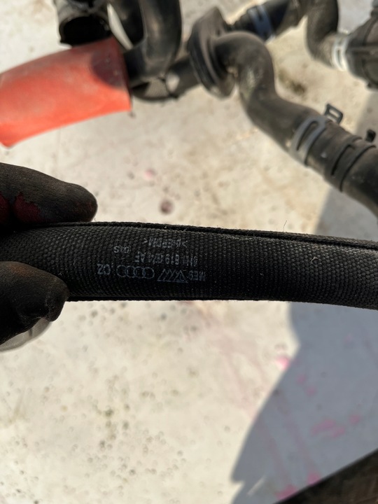 фото №8, Додатковий насос води дроти води audi a8 d4 059121012a 4h0819674af