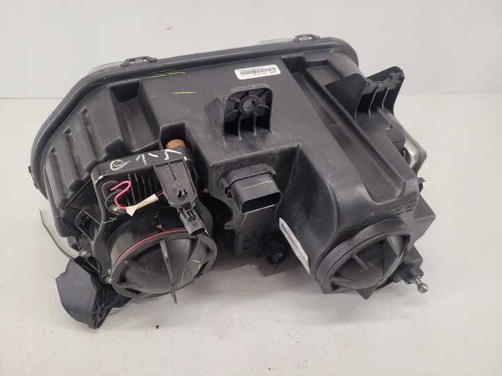 фото №15, Dodge challenger ксенон 15- лампа левая перед передняя