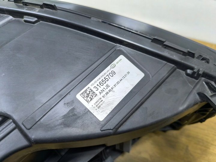 фото №8, Volvo xc90 ii лампа передня ліва повний led 31655709