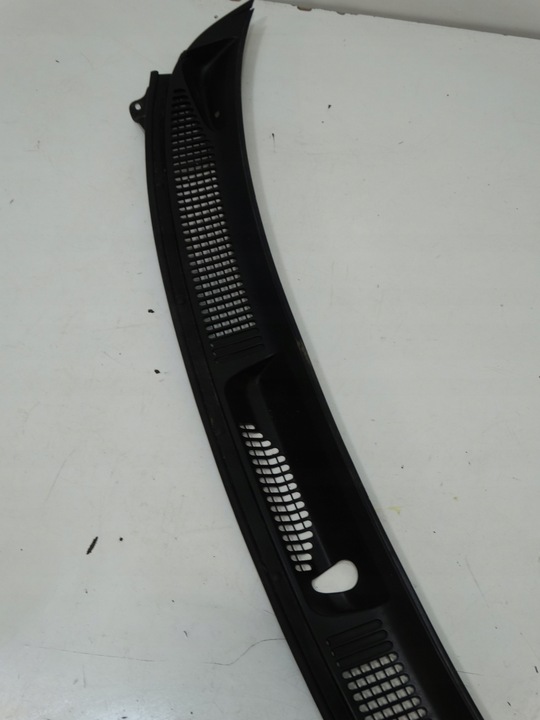 фото №5, Панель под лобовым стеклом пластиковый suzuki wagon r+ 316706 2002r.