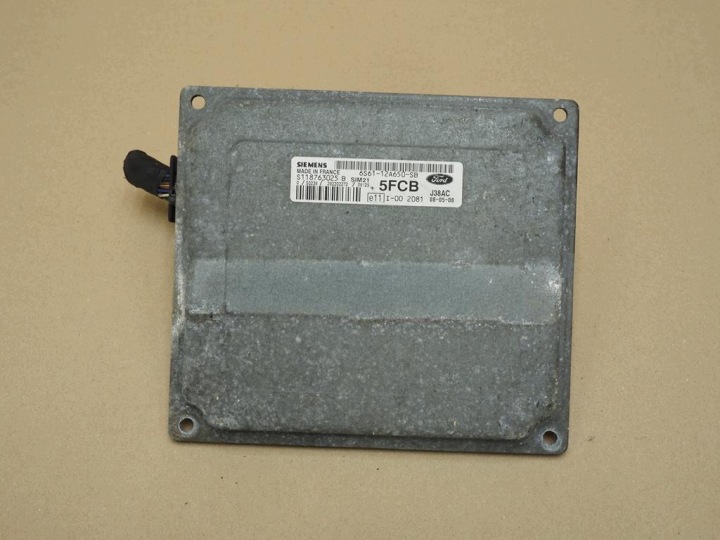 фото №10, Ford fiesta mk6 1.3 блок керування двигуном (ecu) 6s6112a650sb