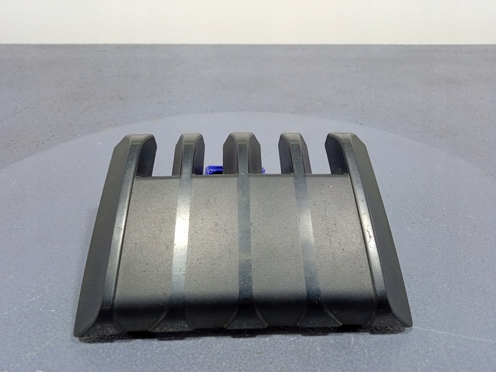 фото №1, Skoda scala заглушка радара решётка перед 657853655