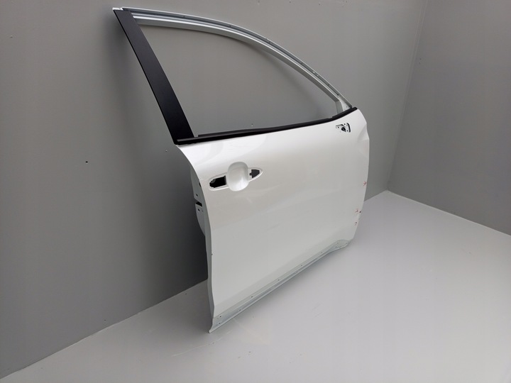 фото №2, Toyota corolla cross двері праві передні =