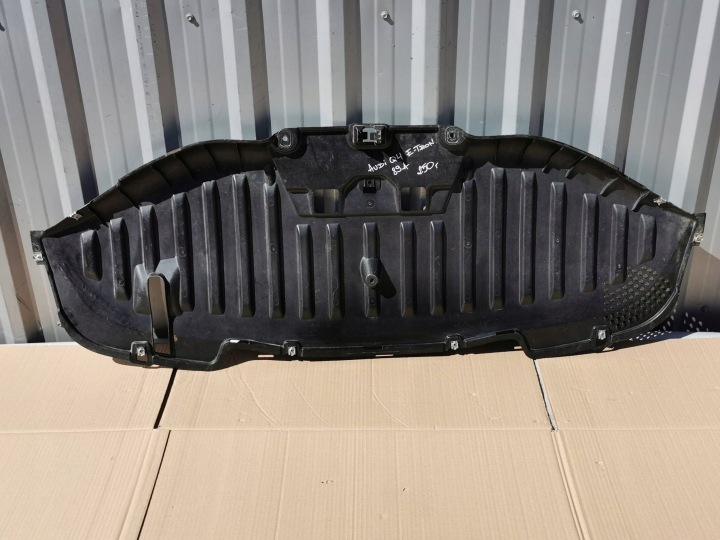фото №6, Audi q4 e-tr0n 89a плита захист задня шасі зад 89a825213b