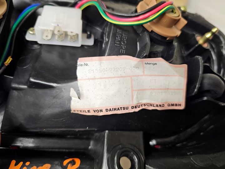 фото №11, Daihatsu mira лампа правая задняя зад 81550-97209-000