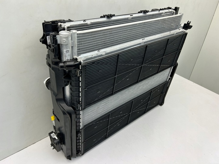 фото №11, Bmw g70 g71 радиатор вентилятор комплект новое oem n