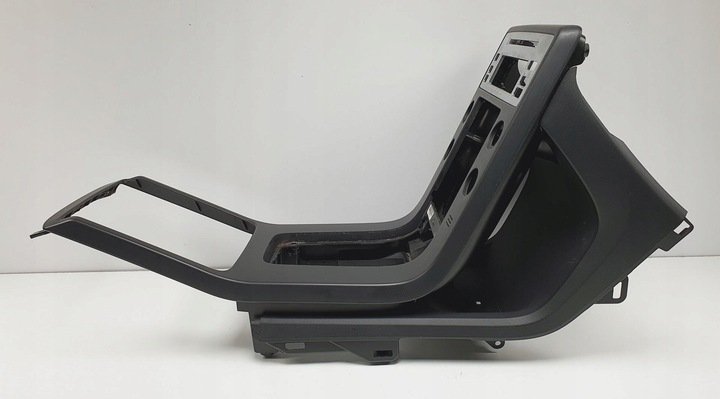 фото №7, Рамка туннеля среднего wodospad volvo xc70 ii