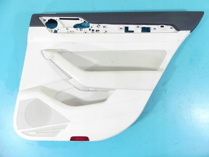 фото №1, Обивка боковина зад правая vw passat b8 универсал