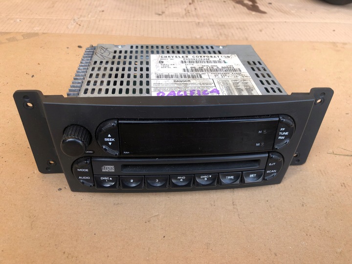 фото №1, Радио cd chrysler pacifica 03-07 p05082764aea