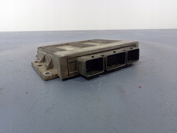 фото №4, Citroen saxo 1.4 8v блок керування двигуна 9651211580
