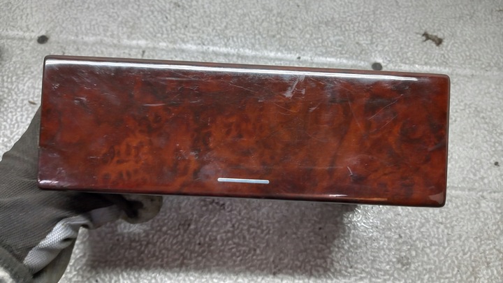 фото №1, Бардачок mercedes benz e w210 96r