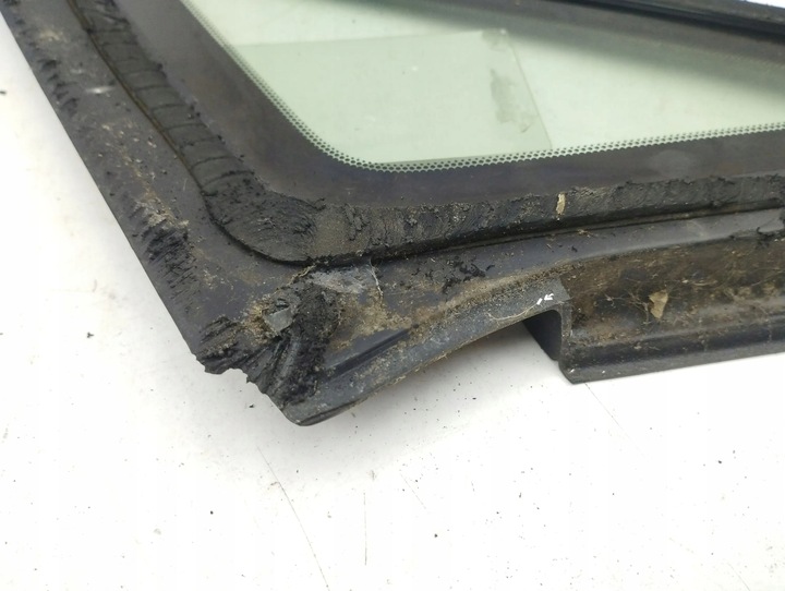 фото №11, Mazda cx-7 2011 левая сторона стекло передняя кузовная треугольная