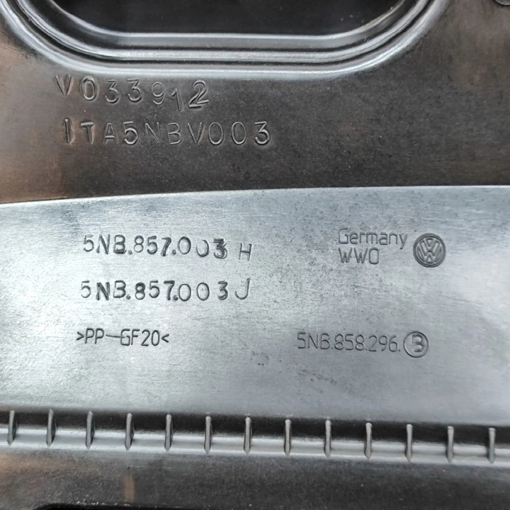 фото №10, Торпедо раздаточная, капот vw tiguan ad1 5nb857003h 38611597 2.0l 110kw