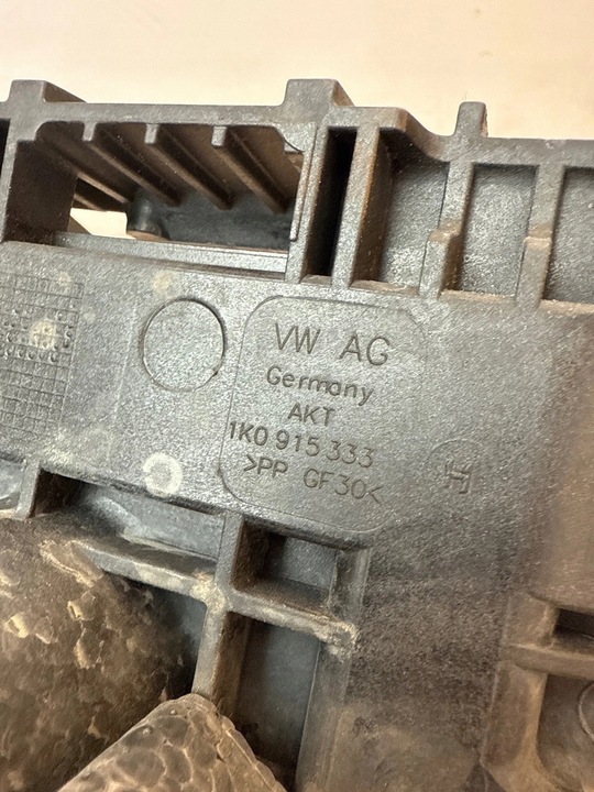 фото №16, Основание акумулятора volkswagen golf passat audi a3 8p