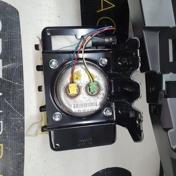 фото №13, Fiat 500 e передний рестайлинг электрик панель консоль подушки подушка безопасности