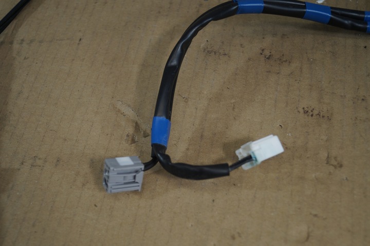 фото №2, Шланг крышки багажника lexus rx450h iv 15- r